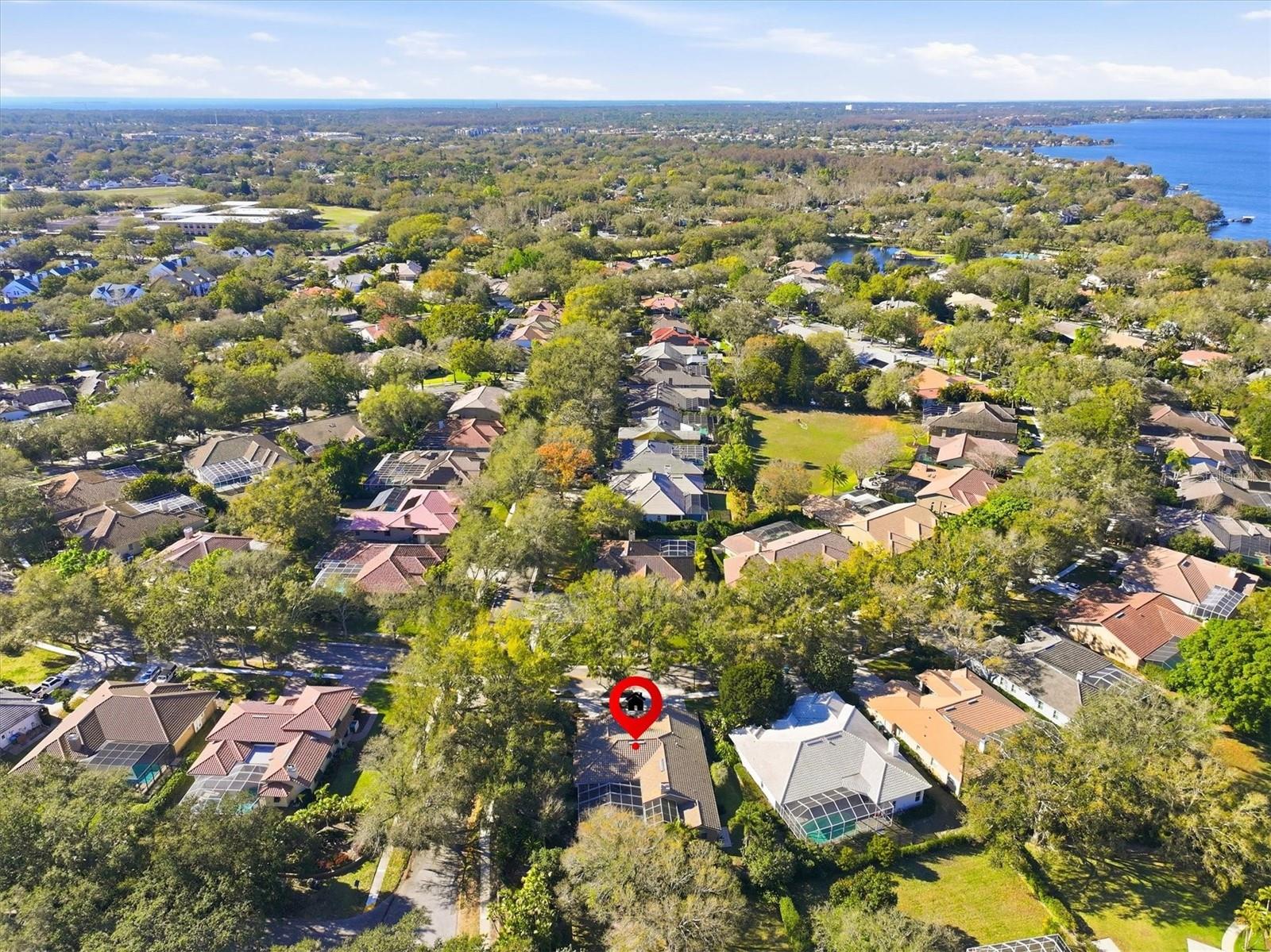 Listing photo id 4 for 2111 Pinnacle Circle N