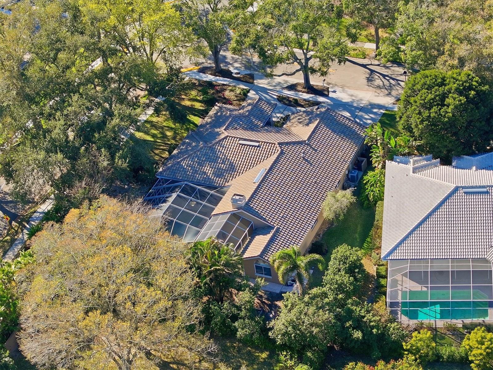 Listing photo id 6 for 2111 Pinnacle Circle N