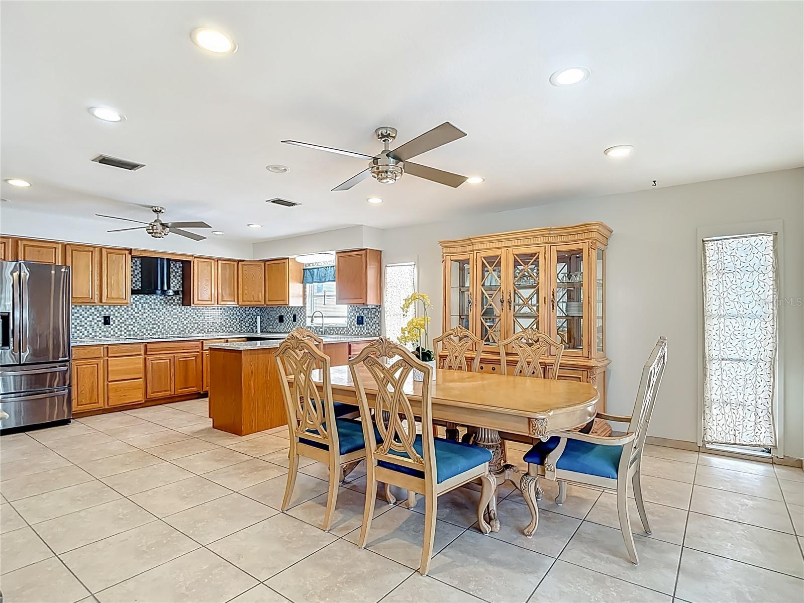 Listing photo id 16 for 11020 Peppertree Lane