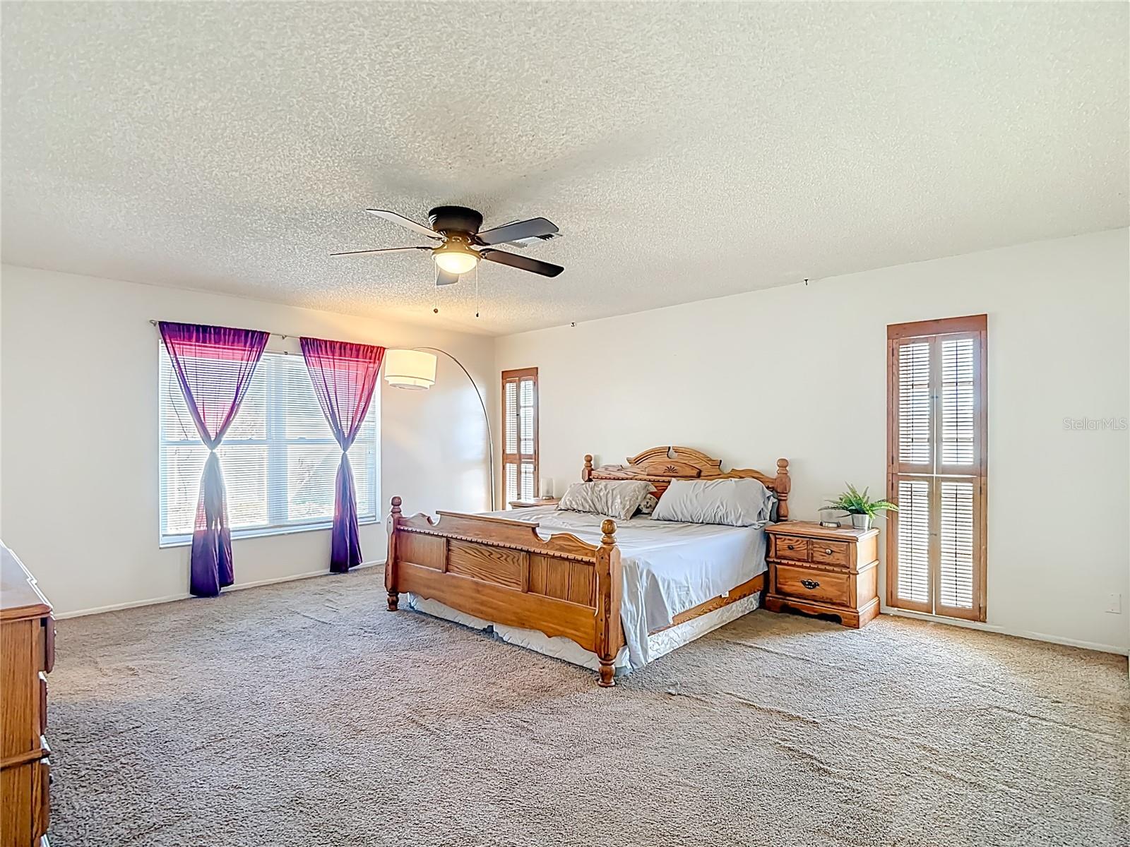 Listing photo id 31 for 11020 Peppertree Lane