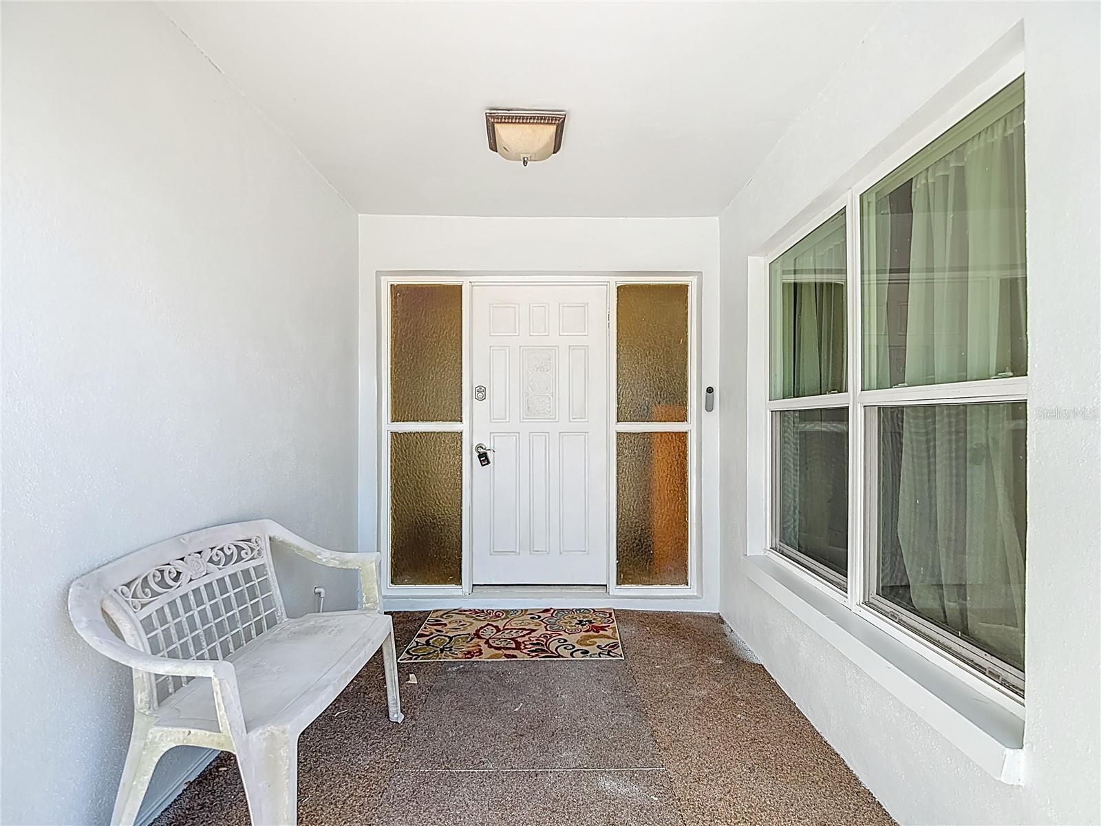 Listing photo id 2 for 11020 Peppertree Lane