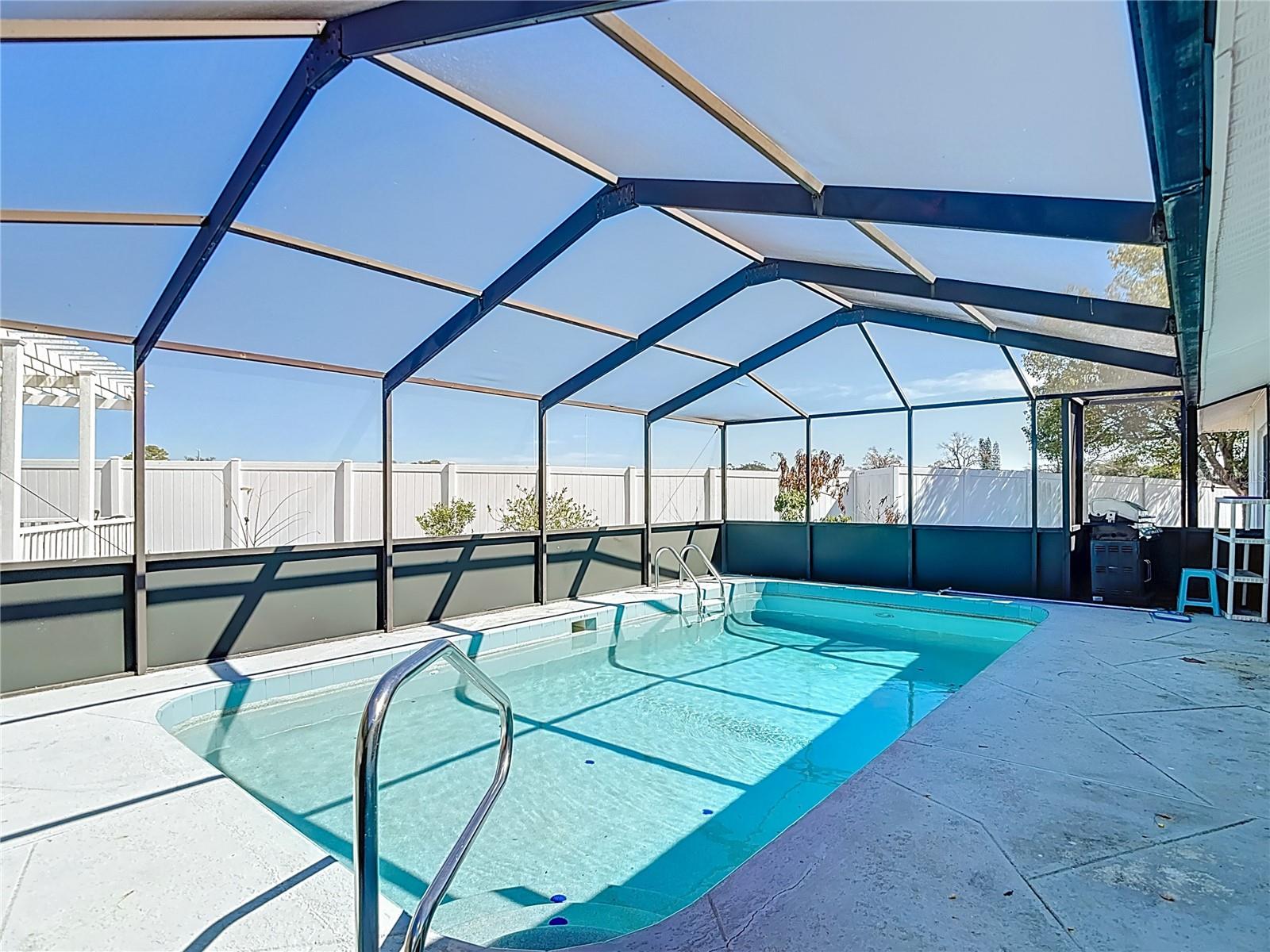 Listing photo id 43 for 11020 Peppertree Lane