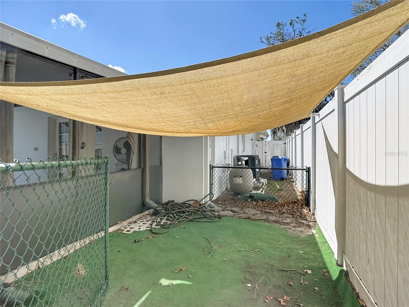 Listing photo id 47 for 11020 Peppertree Lane