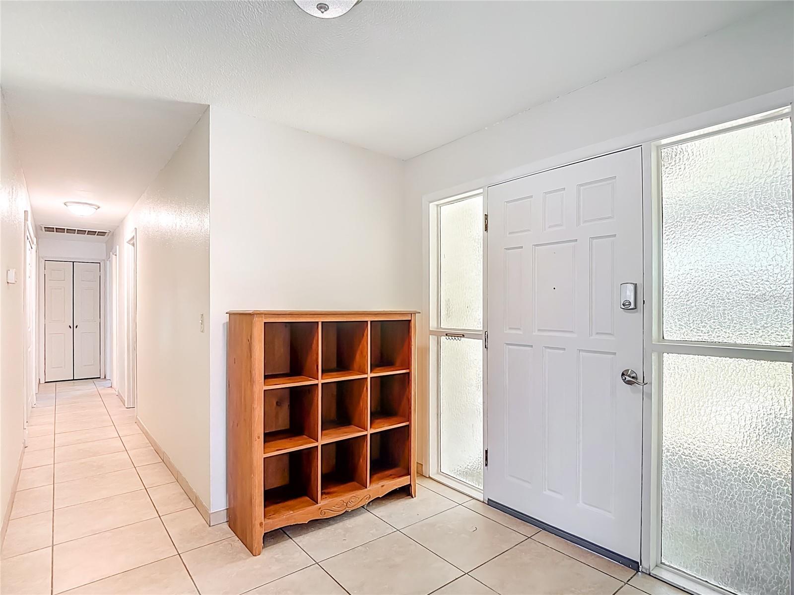 Listing photo id 4 for 11020 Peppertree Lane