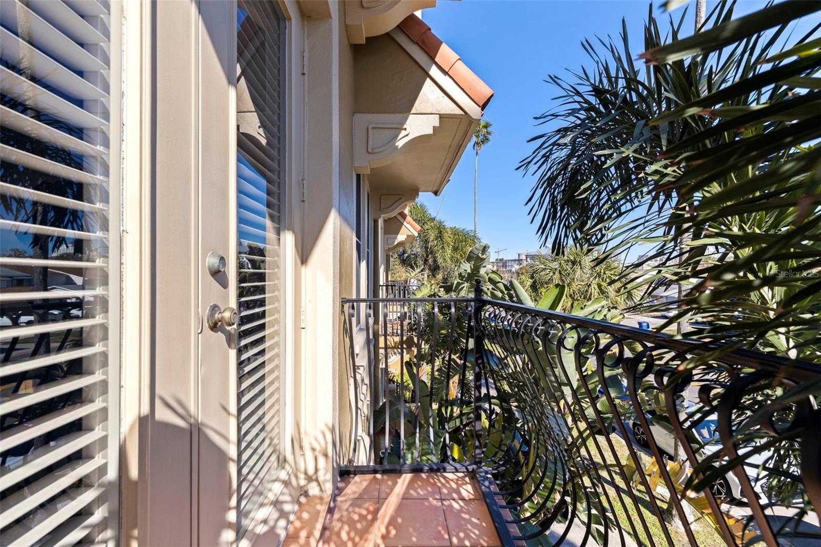 Image 19 of 53 For 114 Davis Boulevard 4