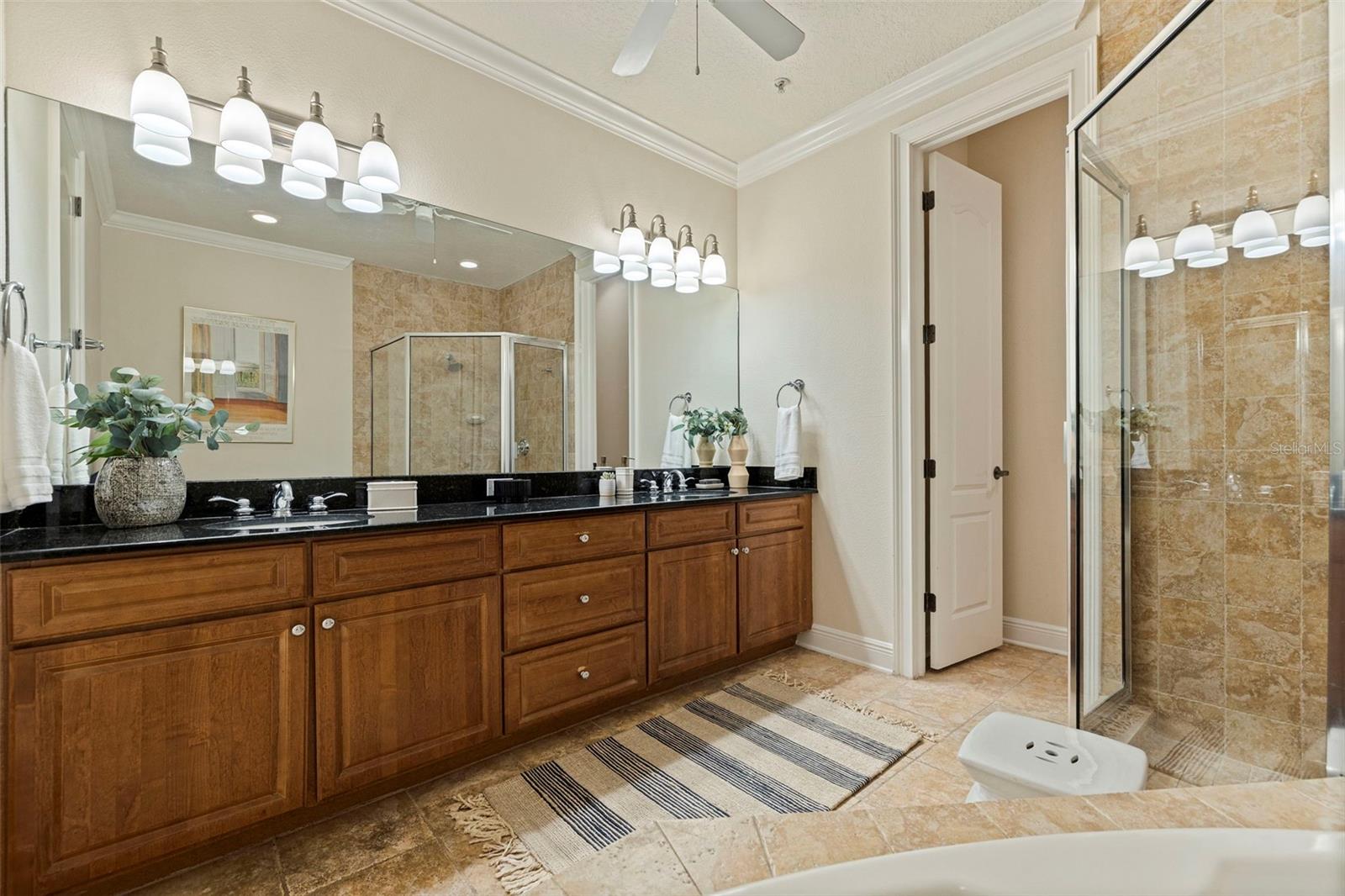 Image 37 of 53 For 114 Davis Boulevard 4