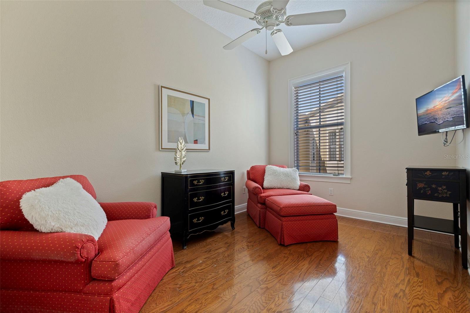 Image 43 of 53 For 114 Davis Boulevard 4