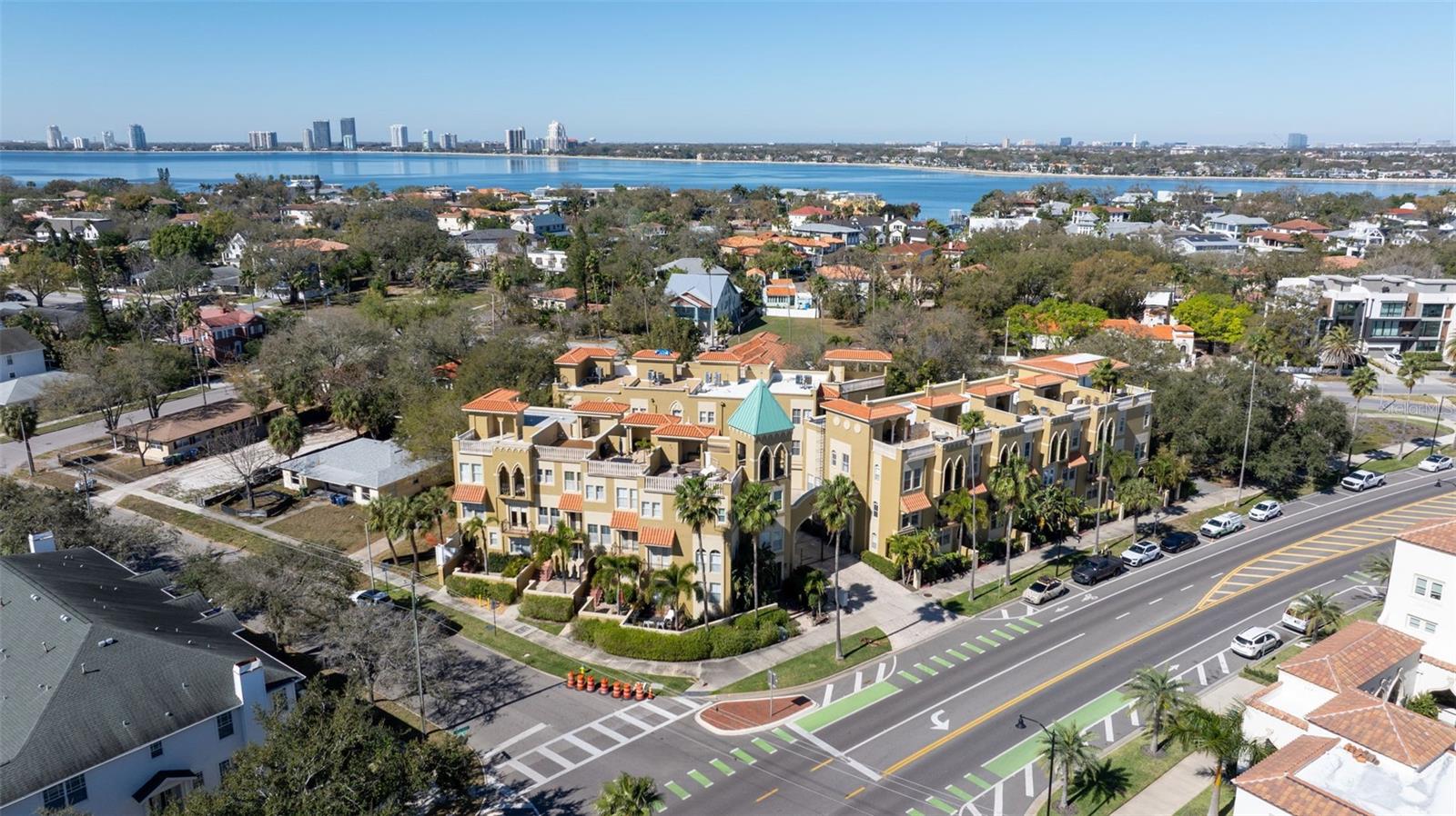 Image 49 of 53 For 114 Davis Boulevard 4