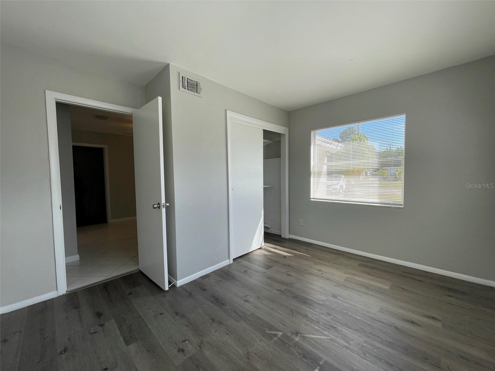 Image 11 of 22 For 673 59th Street S