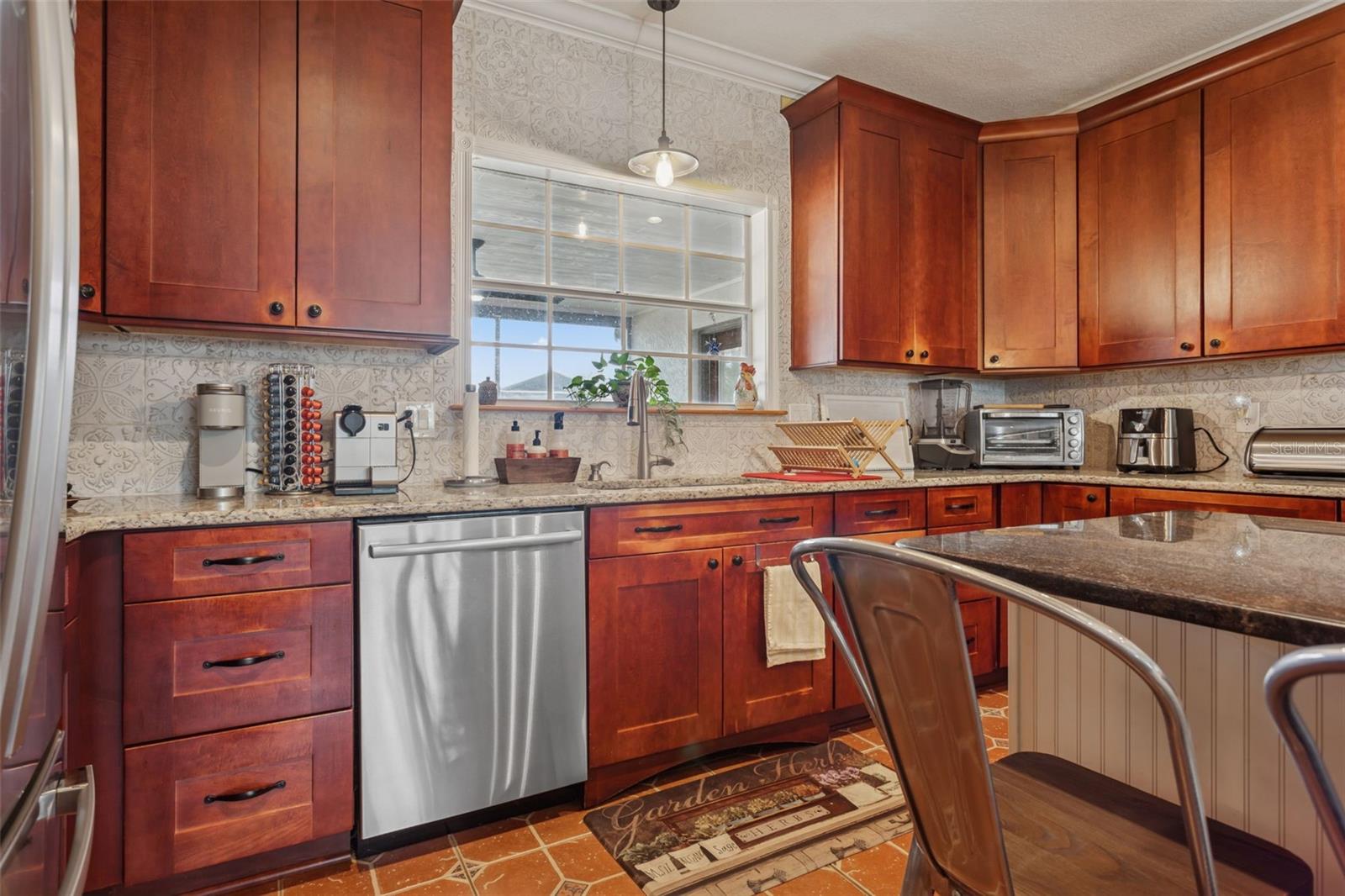 Image 14 of 44 For 2603 Ridgewood Avenue