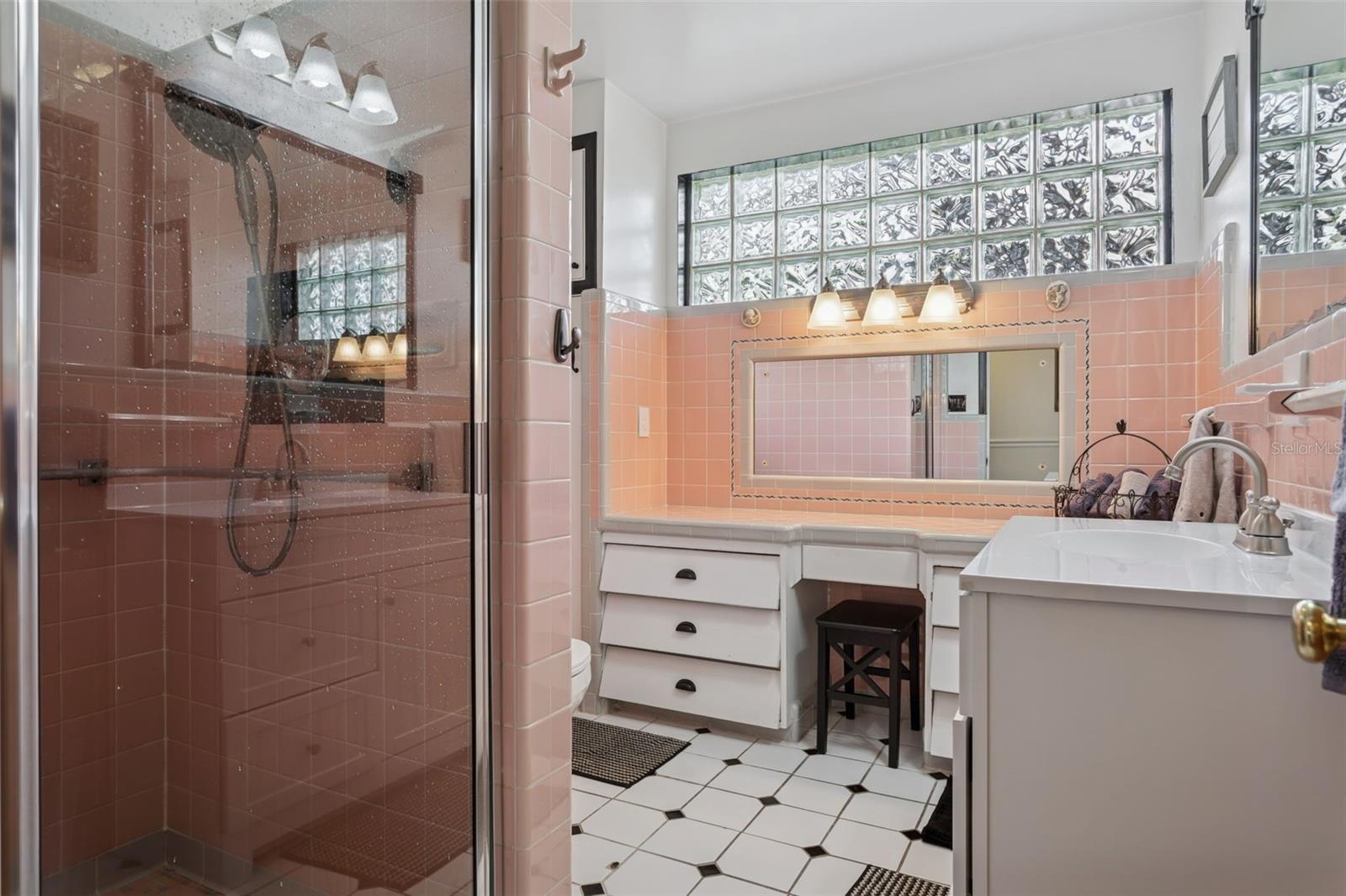 Image 25 of 44 For 2603 Ridgewood Avenue