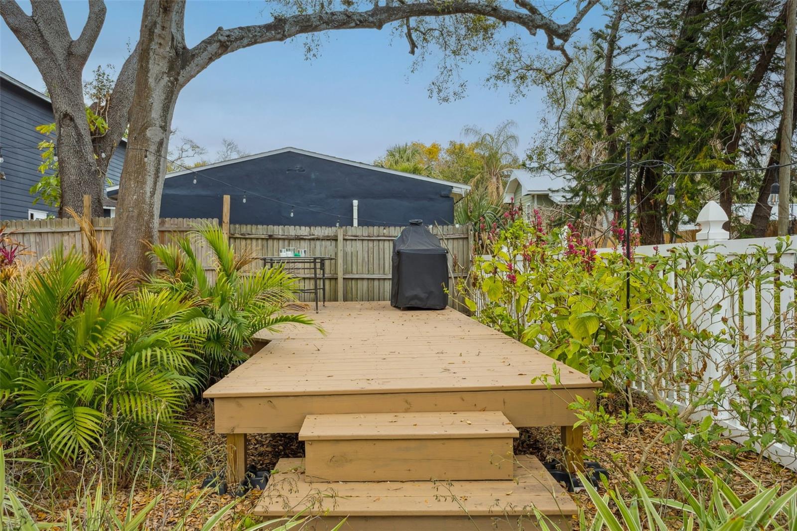 Image 7 of 44 For 2603 Ridgewood Avenue