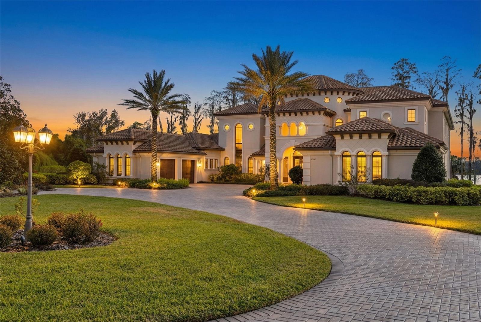 Image 11 of 98 For 17124 Crawley Road