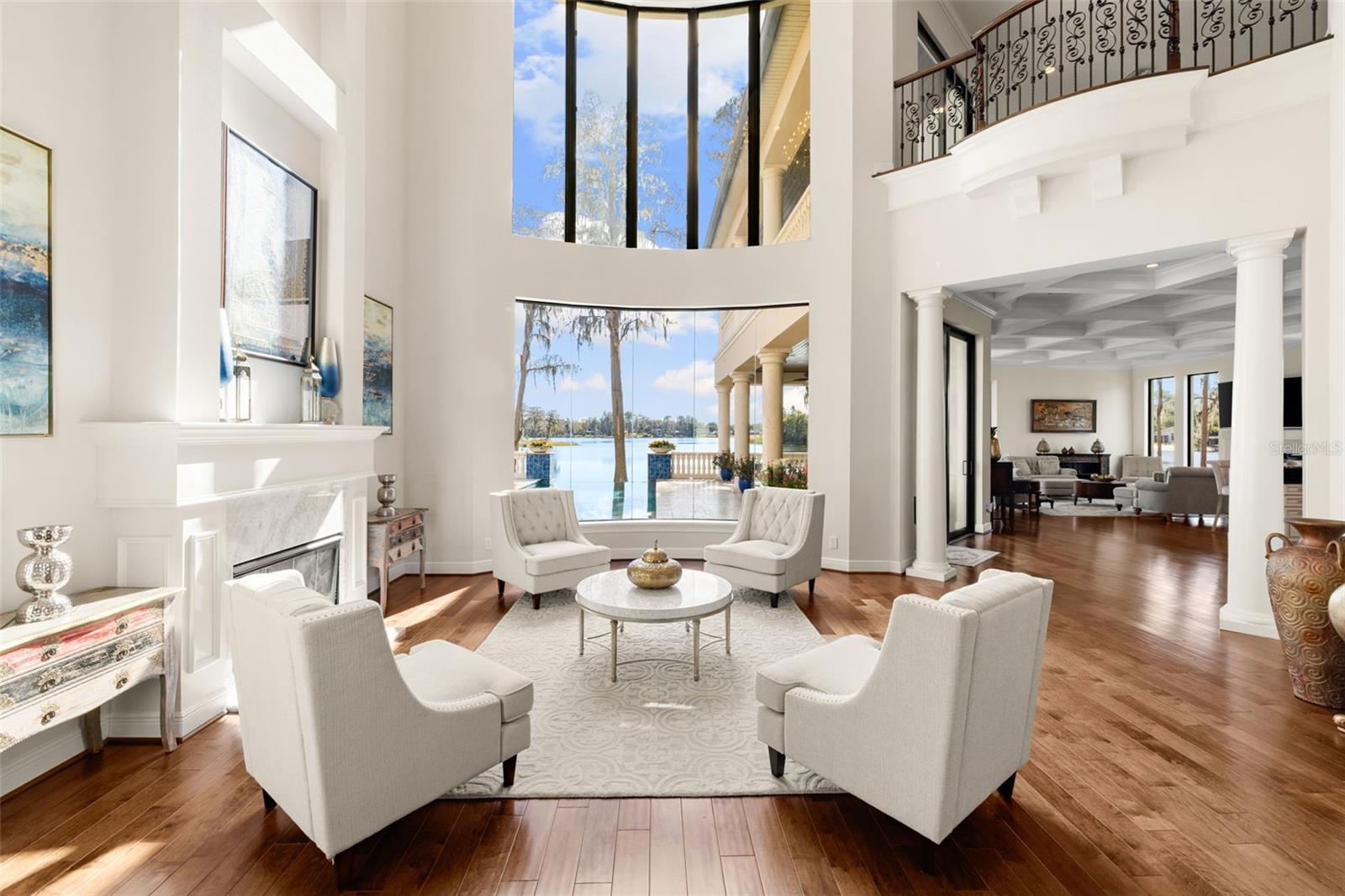 Image 19 of 98 For 17124 Crawley Road