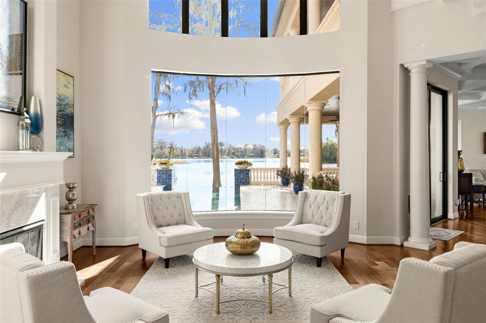 Image 20 of 98 For 17124 Crawley Road