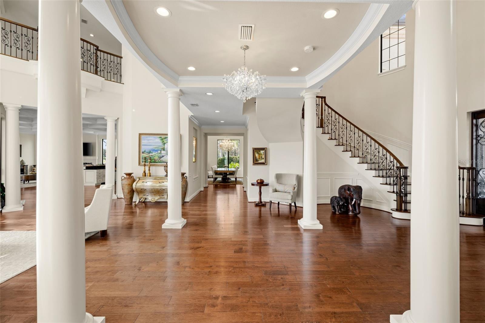 Image 25 of 98 For 17124 Crawley Road