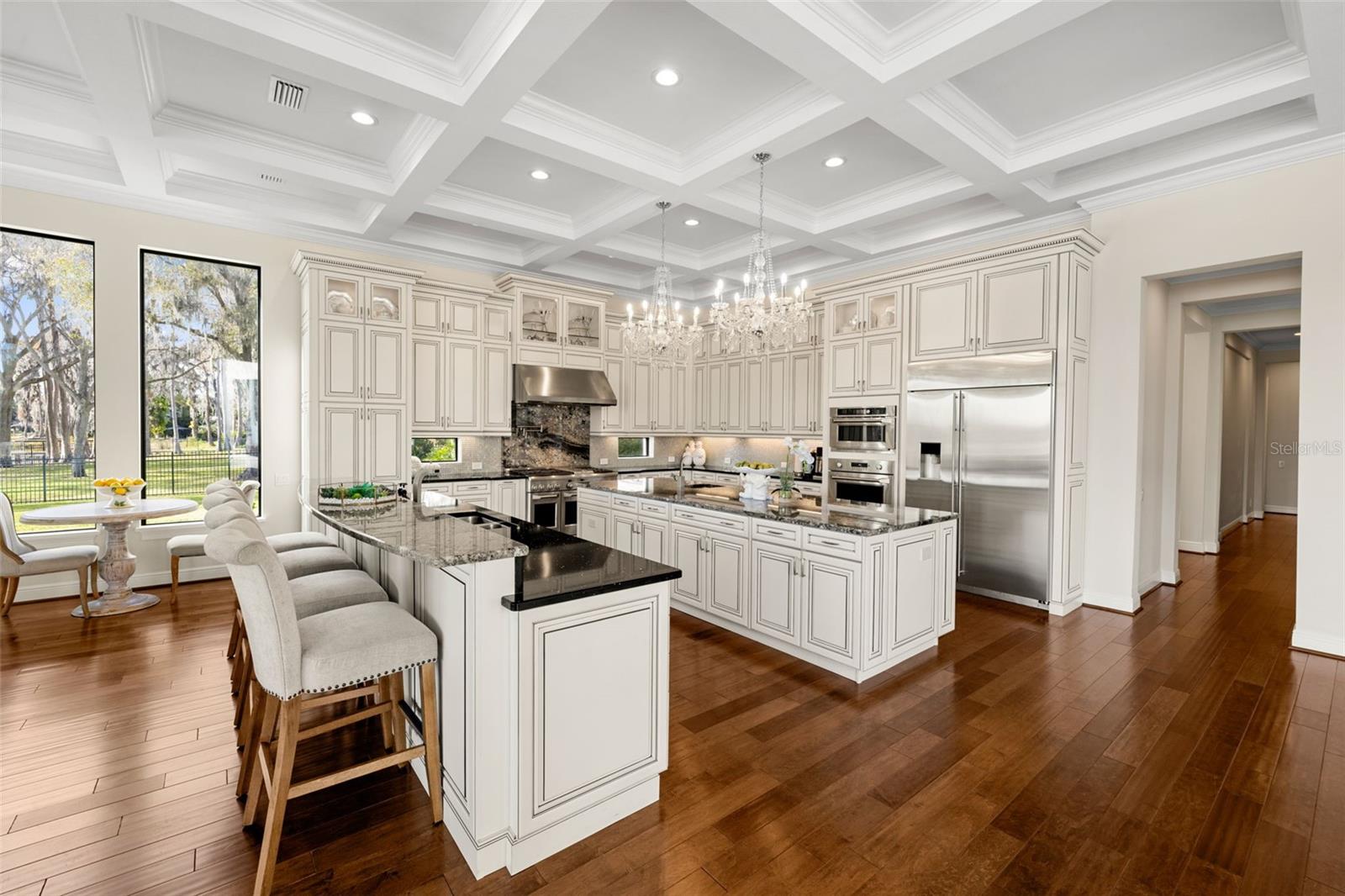 Image 29 of 98 For 17124 Crawley Road