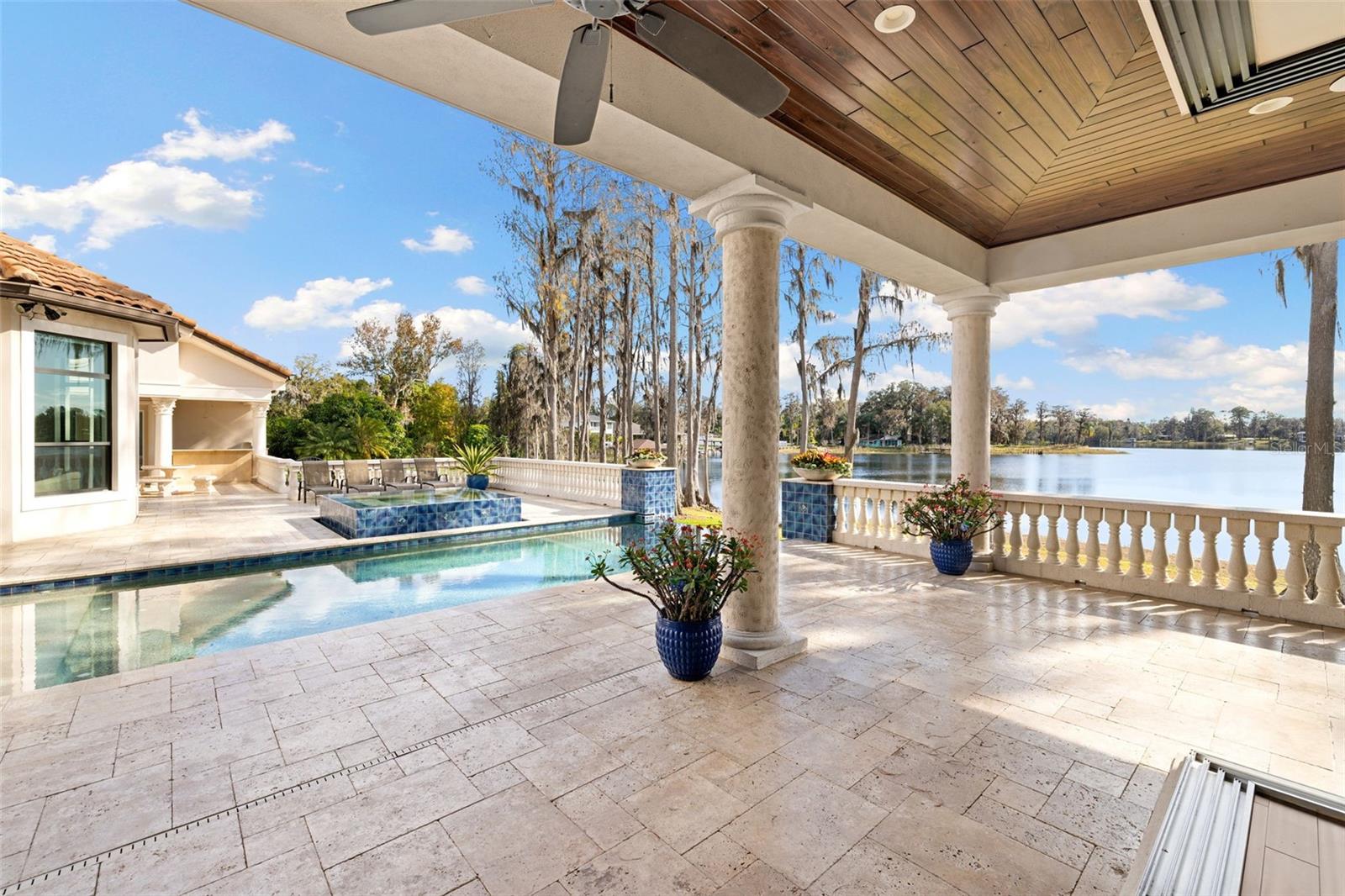 Image 38 of 98 For 17124 Crawley Road