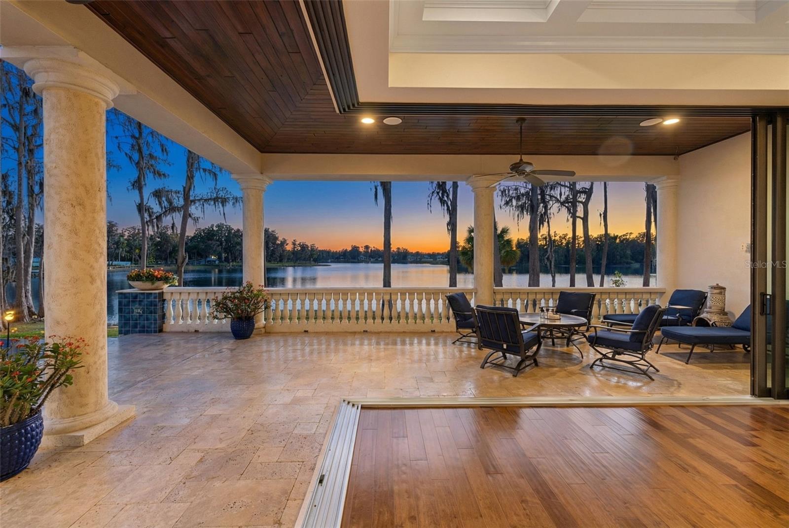 Image 4 of 98 For 17124 Crawley Road