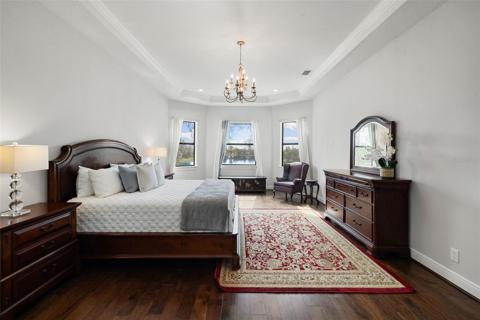 Image 59 of 98 For 17124 Crawley Road