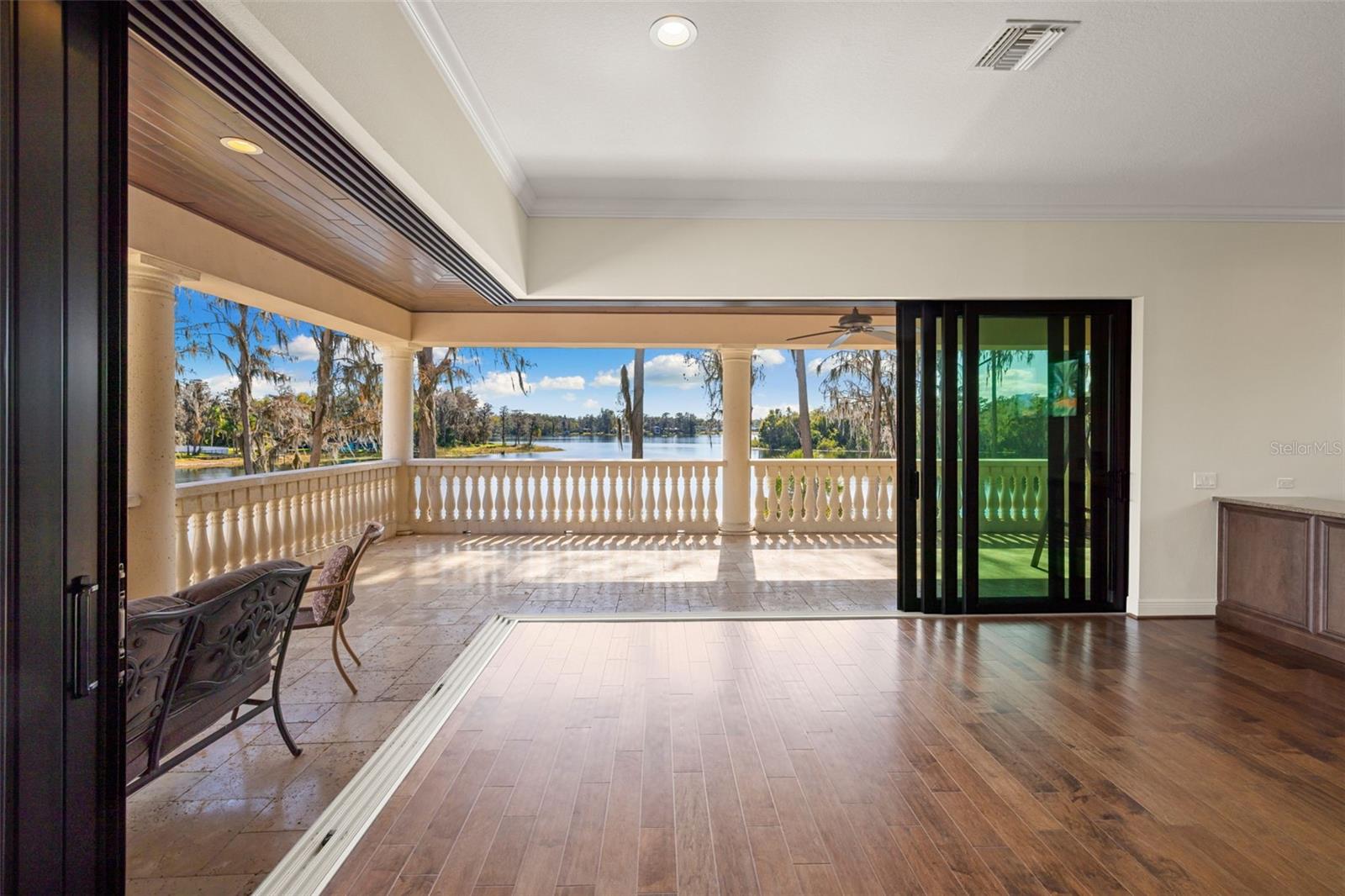 Image 69 of 98 For 17124 Crawley Road