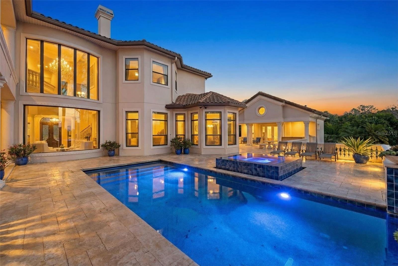 Image 7 of 98 For 17124 Crawley Road