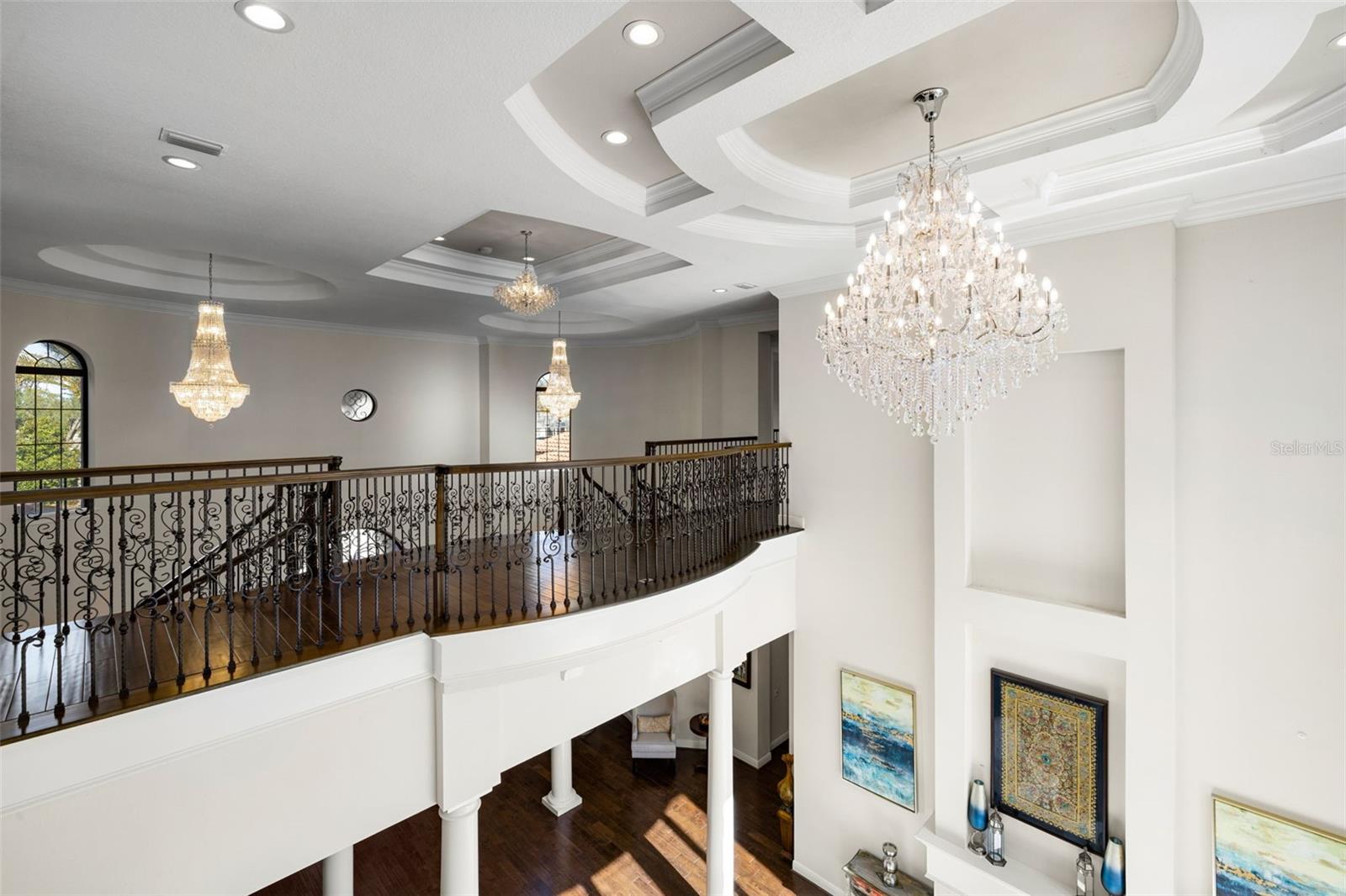 Image 75 of 98 For 17124 Crawley Road