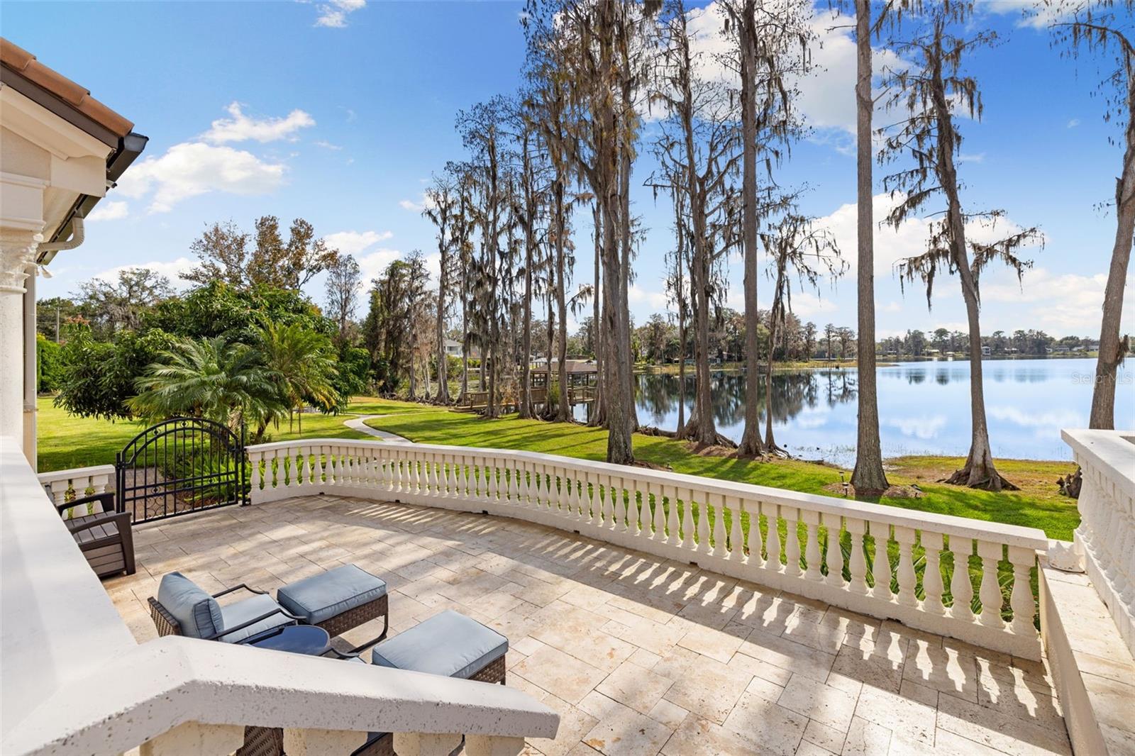 Image 87 of 98 For 17124 Crawley Road