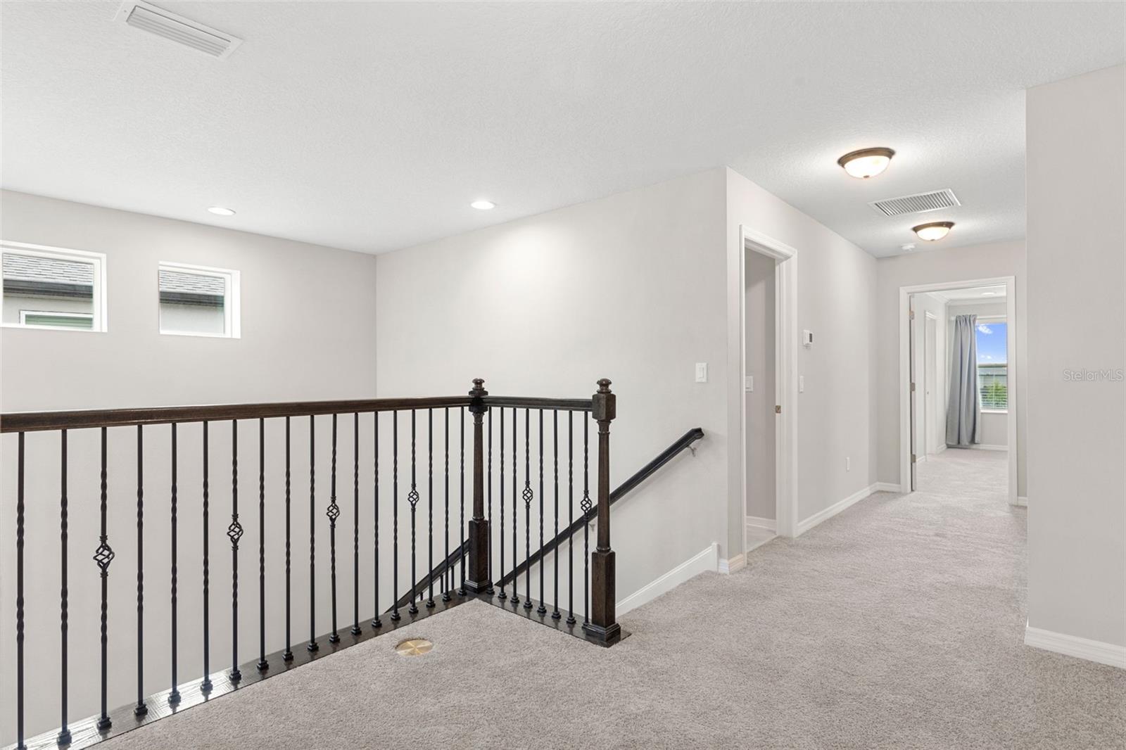 Listing photo id 20 for 7537 Pool Compass Loop