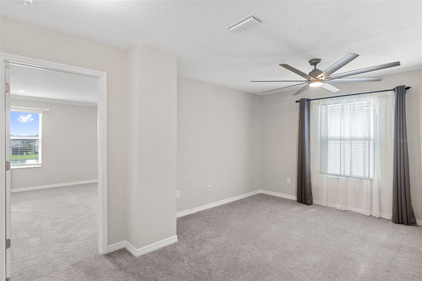 Listing photo id 28 for 7537 Pool Compass Loop