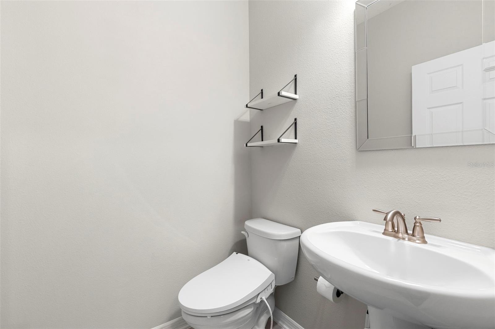 Listing photo id 39 for 7537 Pool Compass Loop