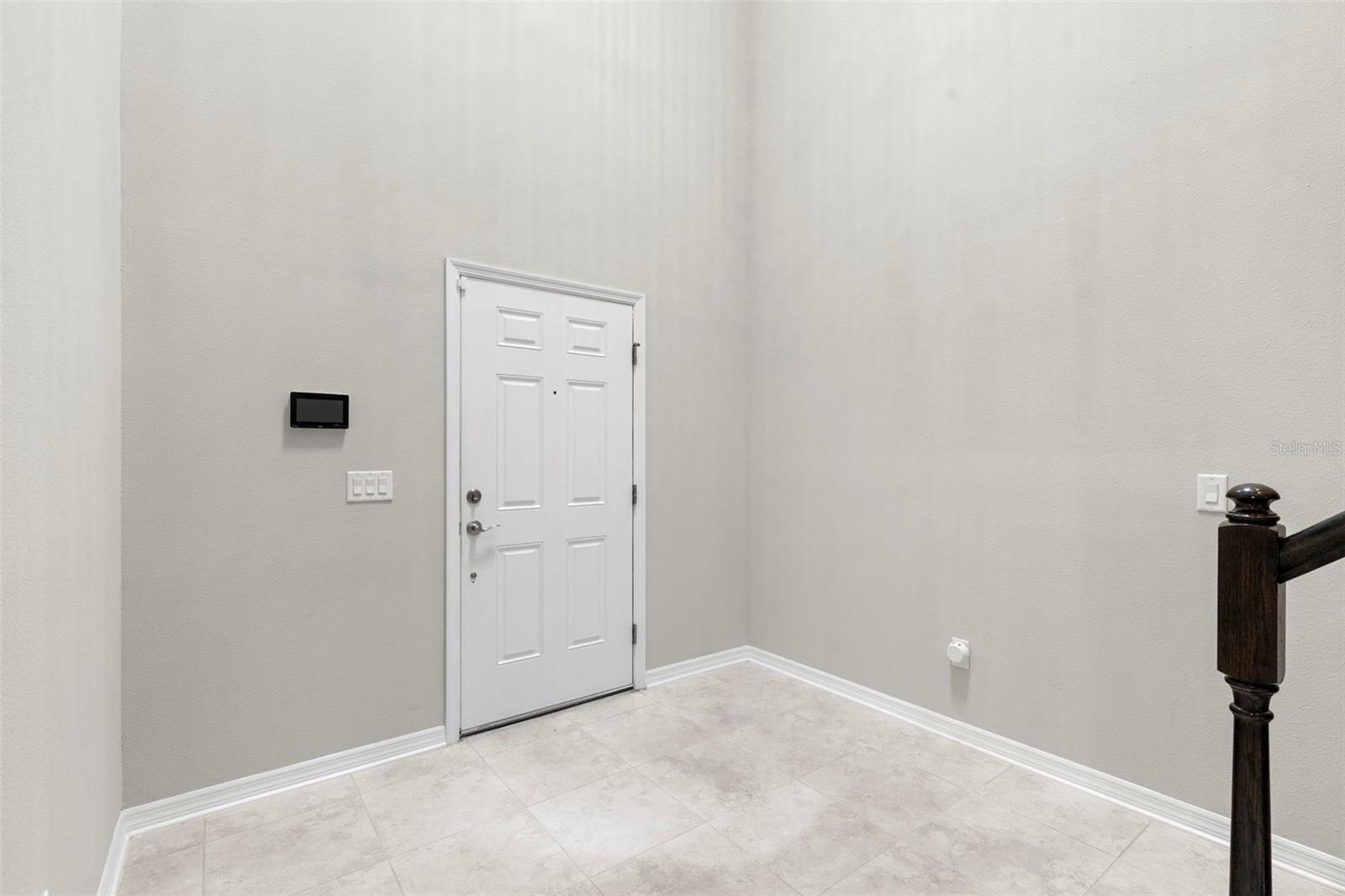 Listing photo id 3 for 7537 Pool Compass Loop