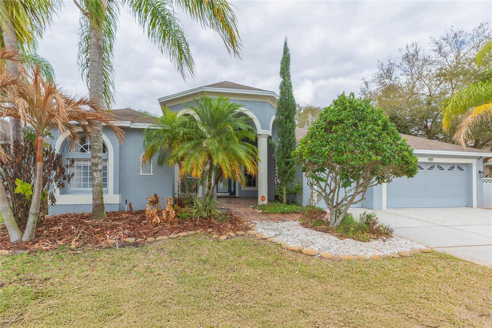 Listing photo id 49 for 4813 Artesian Road