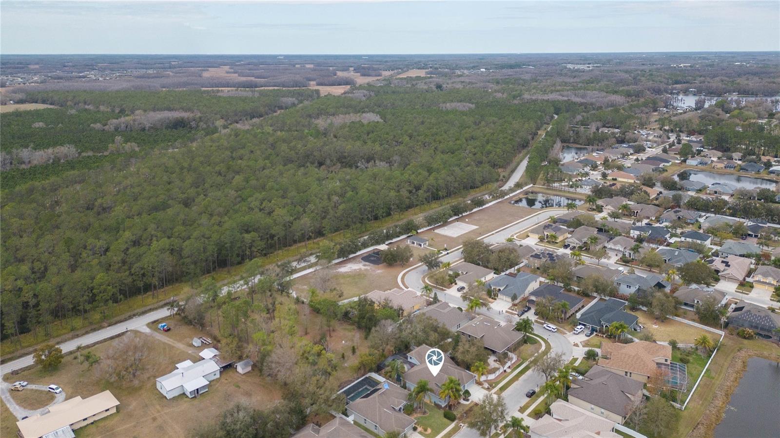 Listing photo id 59 for 4813 Artesian Road