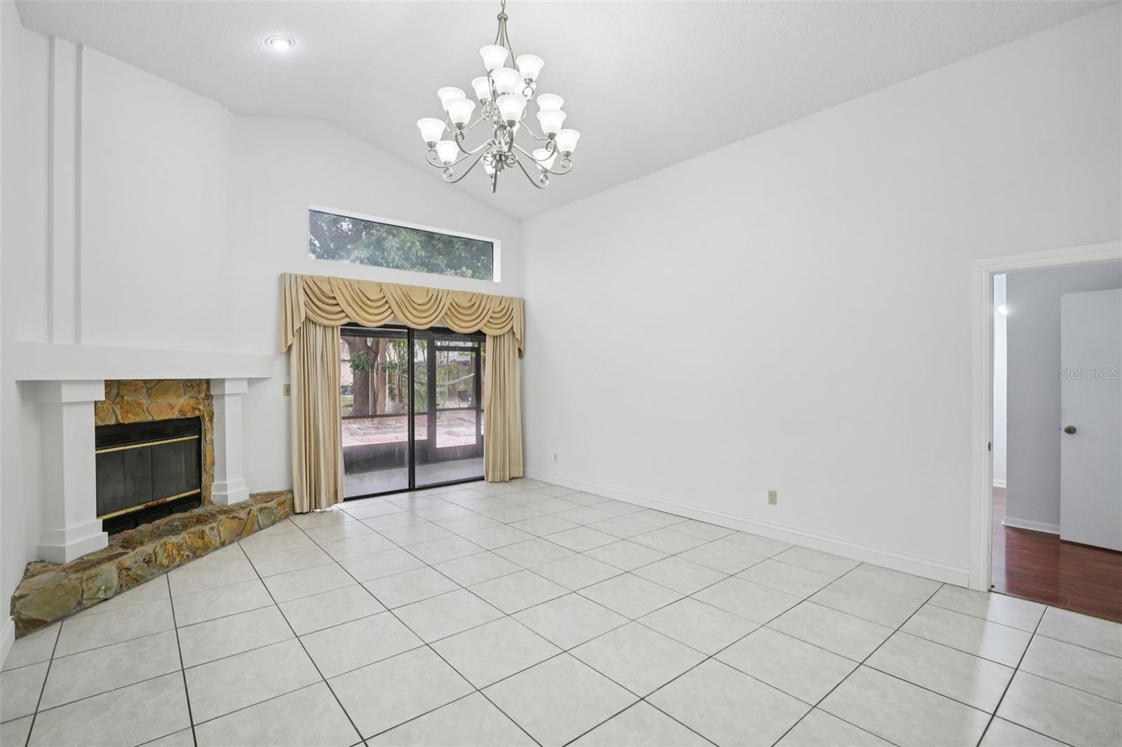 Image 9 of 52 For 1516 Westerly Drive