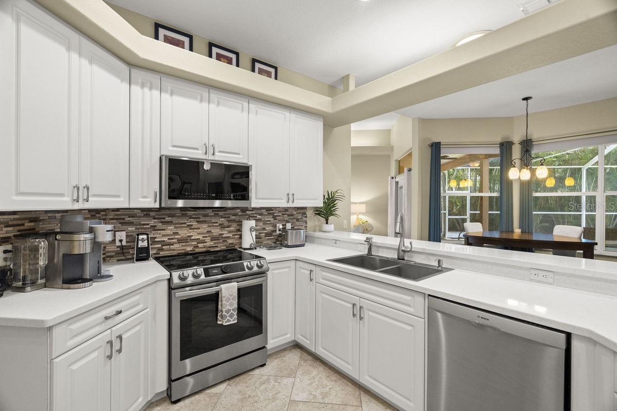 Image 13 of 60 For 2822 Gloria Court