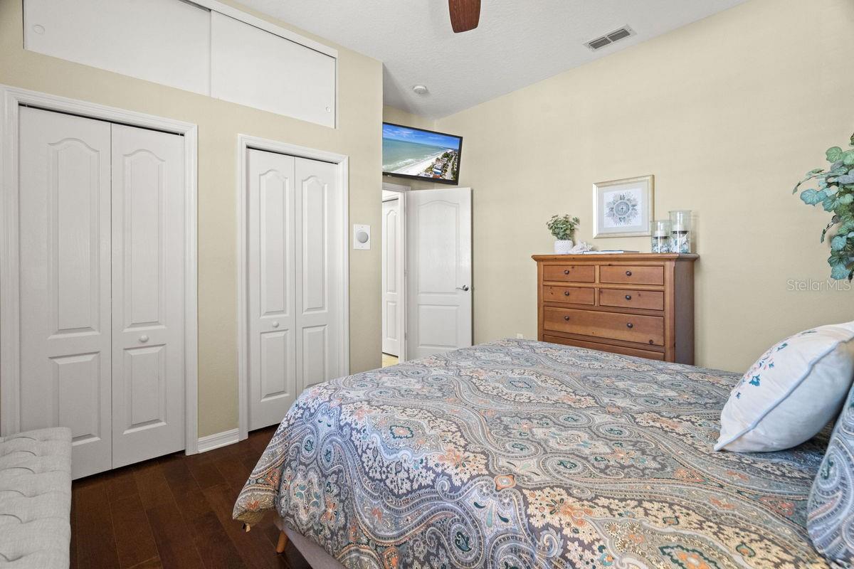 Image 28 of 60 For 2822 Gloria Court