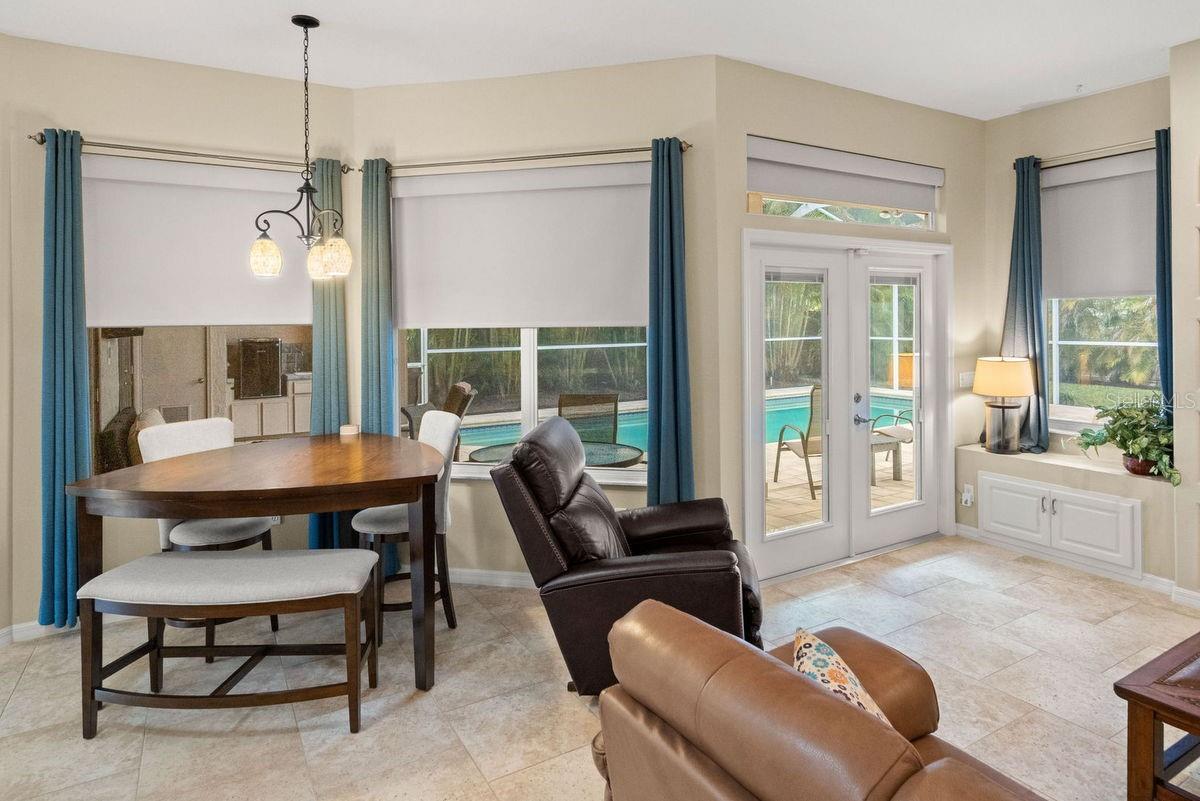 Image 44 of 60 For 2822 Gloria Court