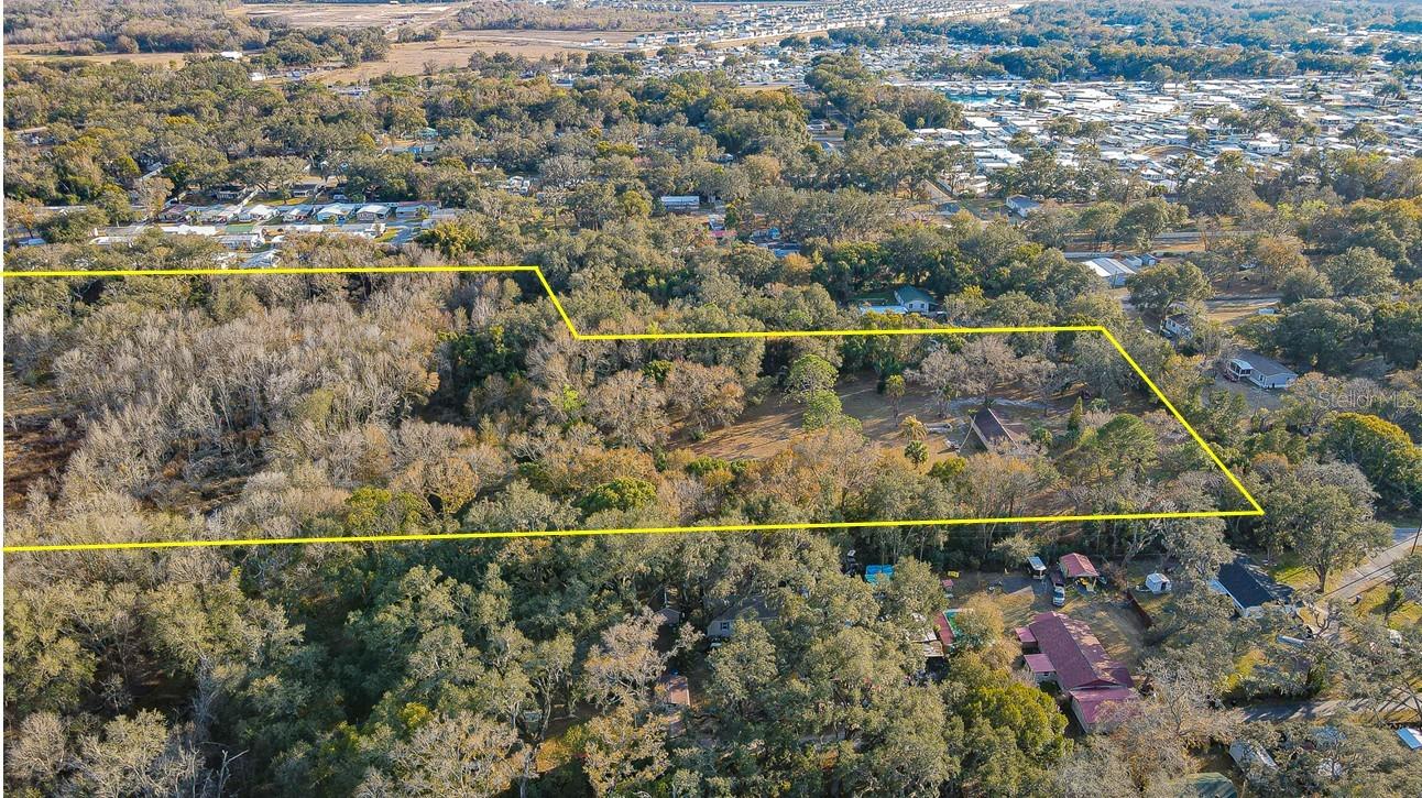 Image 4 of 6 For 3902 Autumn Palm Drive