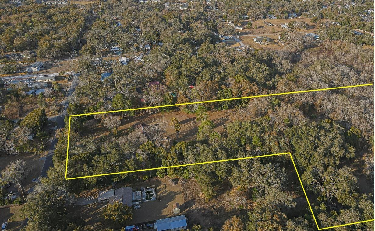 Image 5 of 6 For 3902 Autumn Palm Drive