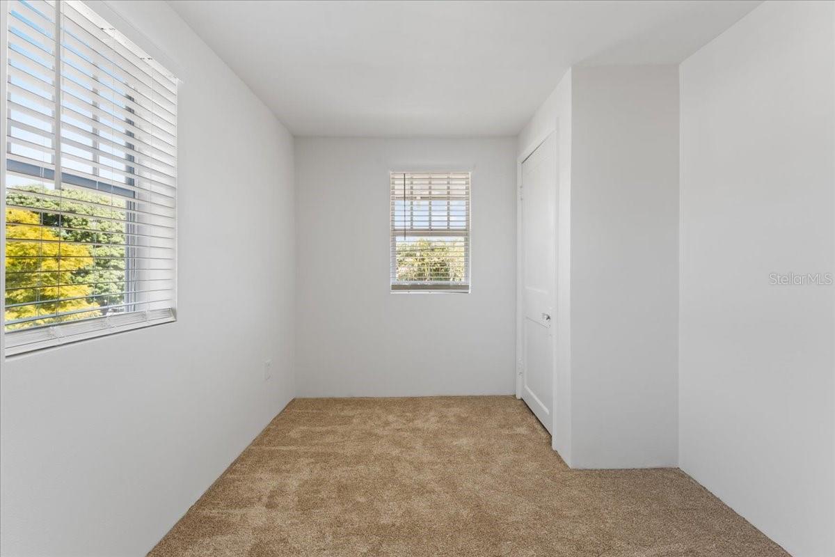 Image 11 of 22 For 916 2nd Street N B