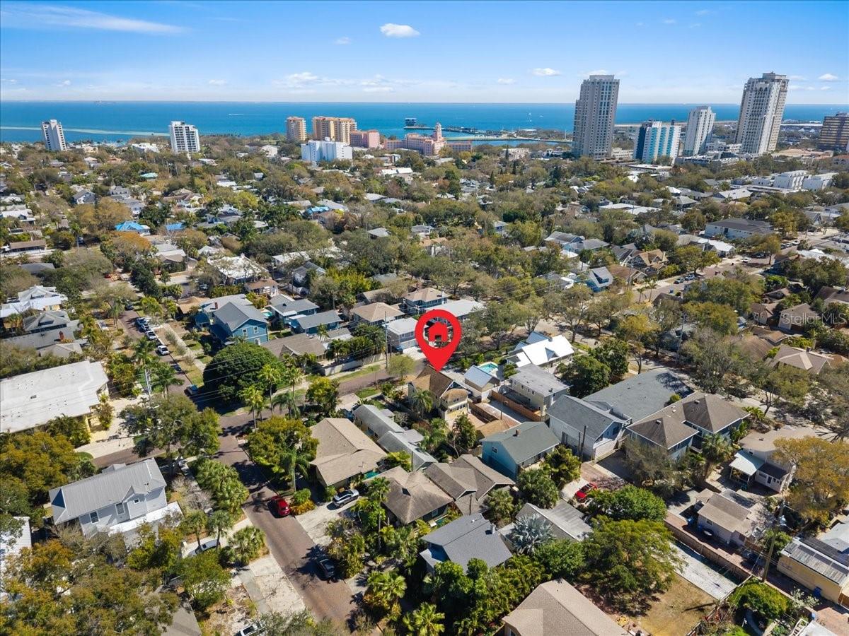 Image 21 of 22 For 916 2nd Street N B