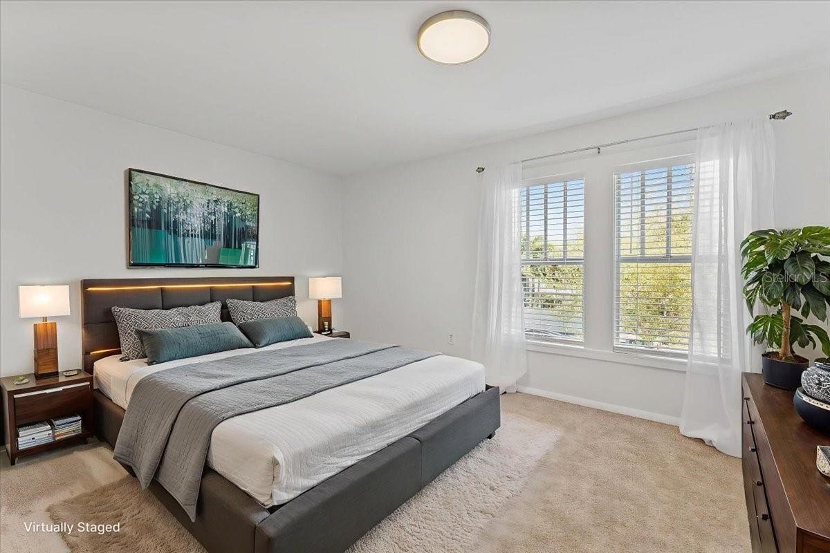 Image 7 of 22 For 916 2nd Street N B