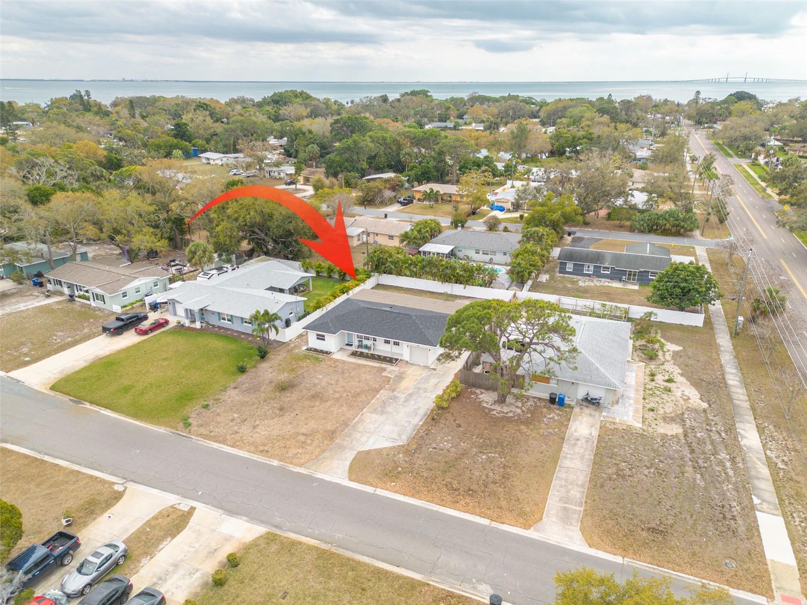 Image 2 of 29 For 880 Bay Vista Boulevard S