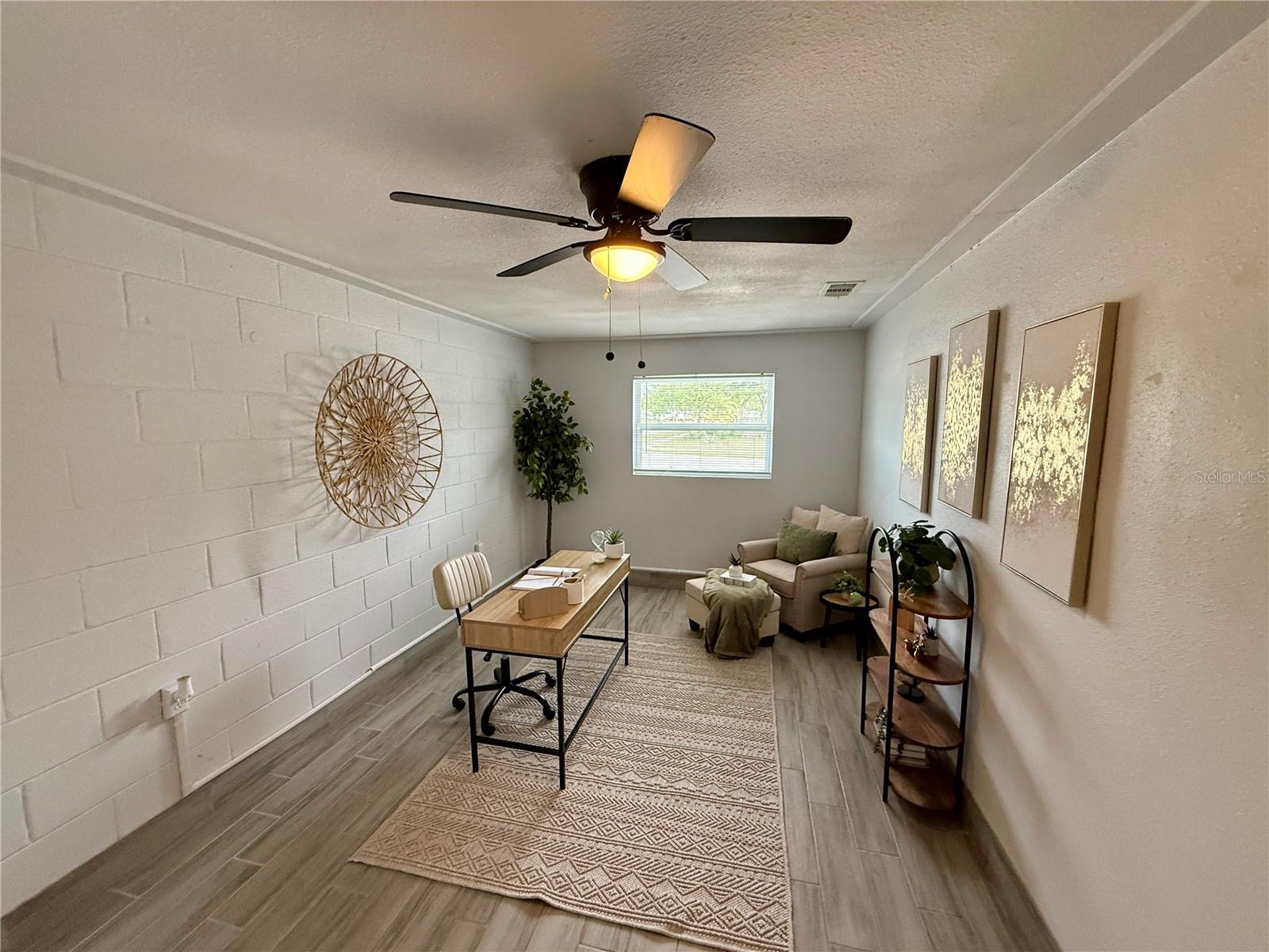 Listing photo id 8 for 1216 Grantwood Avenue