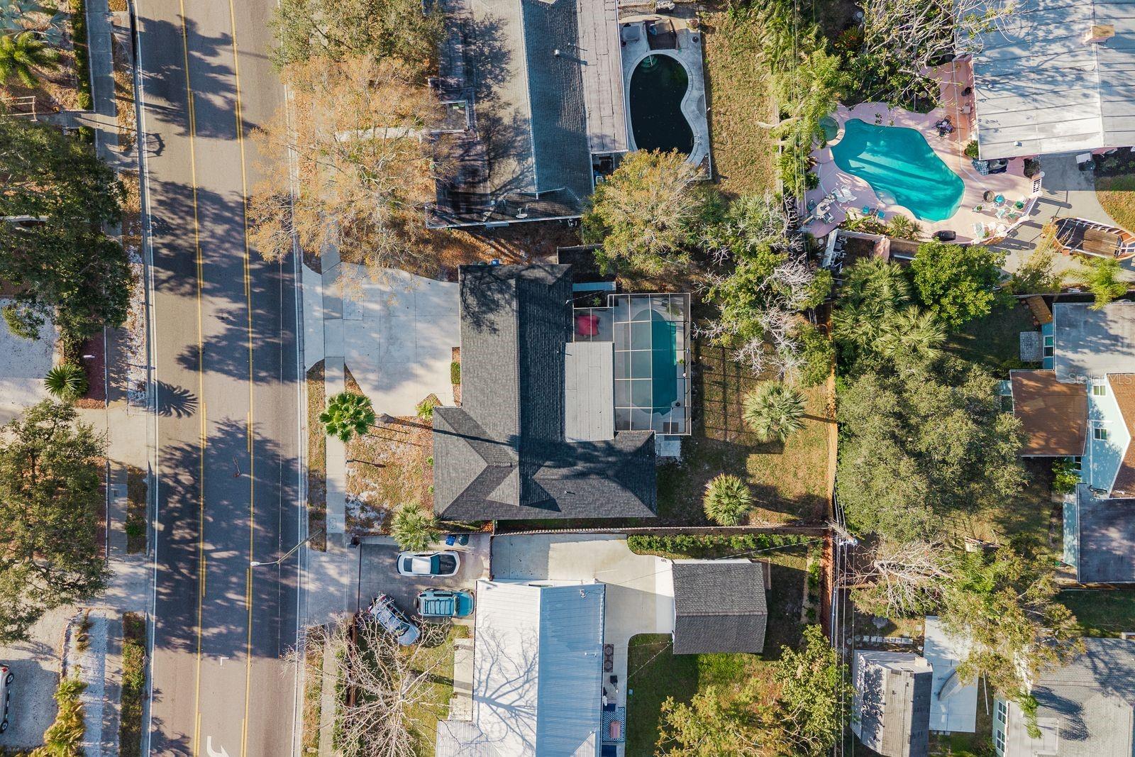 Image 27 of 28 For 1762 Bayshore Boulevard