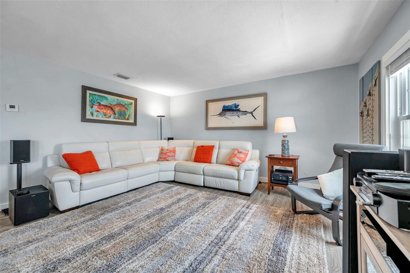 Image 11 of 59 For 5260 Coquina Key Drive Se C