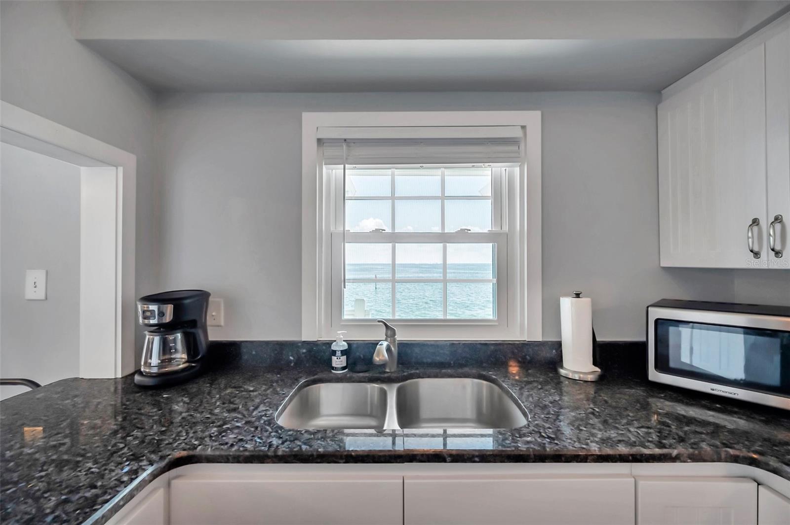 Image 19 of 59 For 5260 Coquina Key Drive Se C