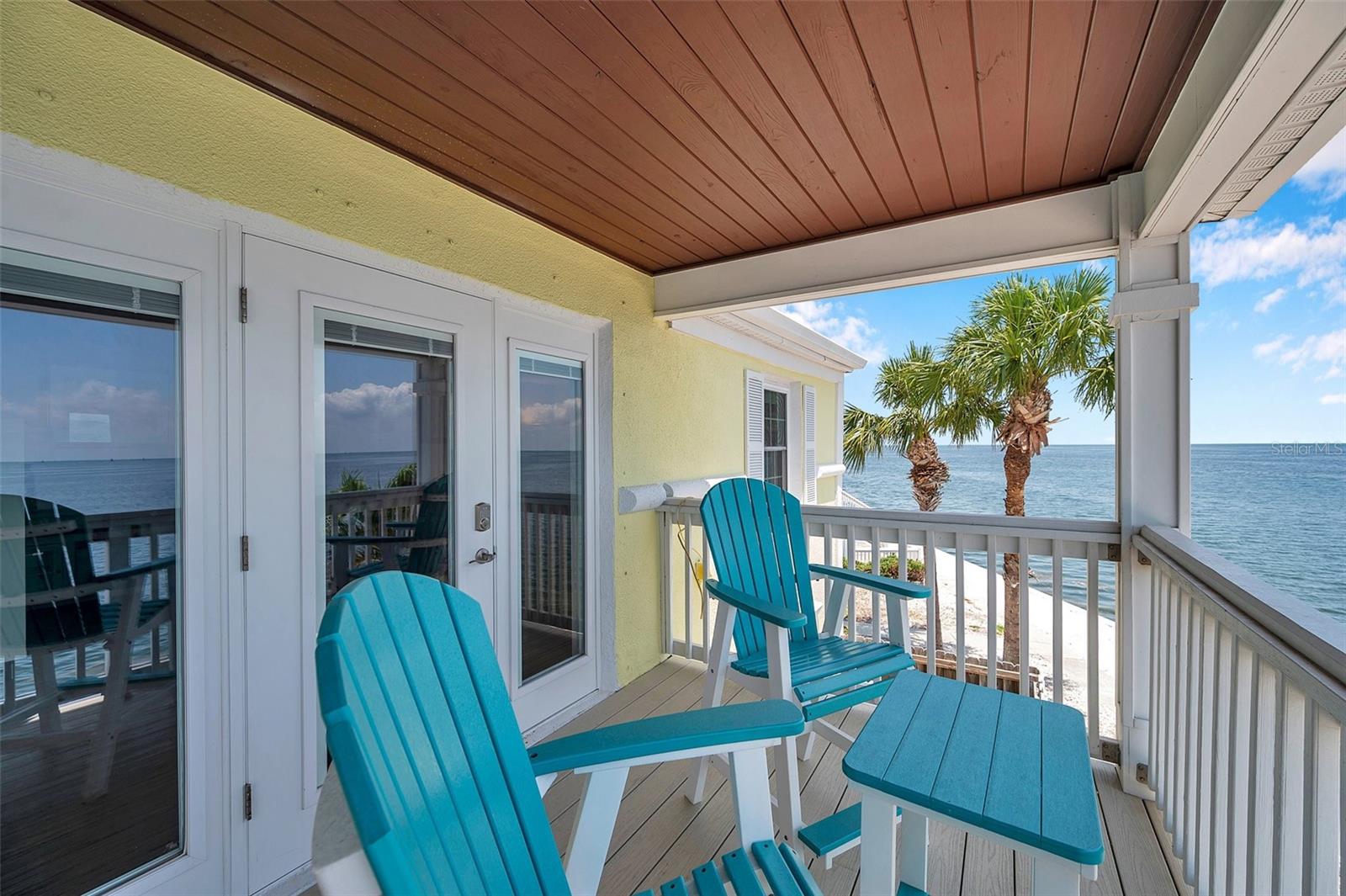 Image 38 of 59 For 5260 Coquina Key Drive Se C