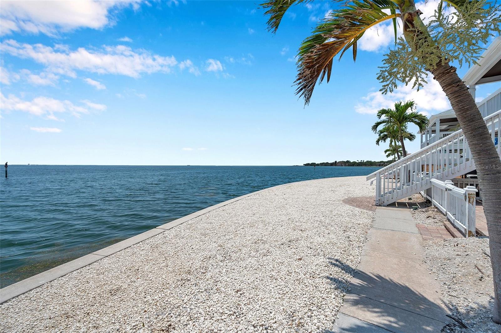 Image 44 of 59 For 5260 Coquina Key Drive Se C